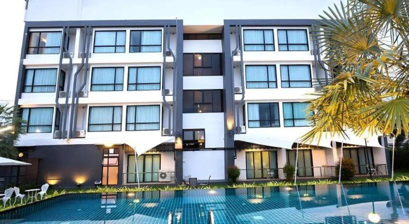Udtel Boutique Hotel Udonthani Екстер'єр фото